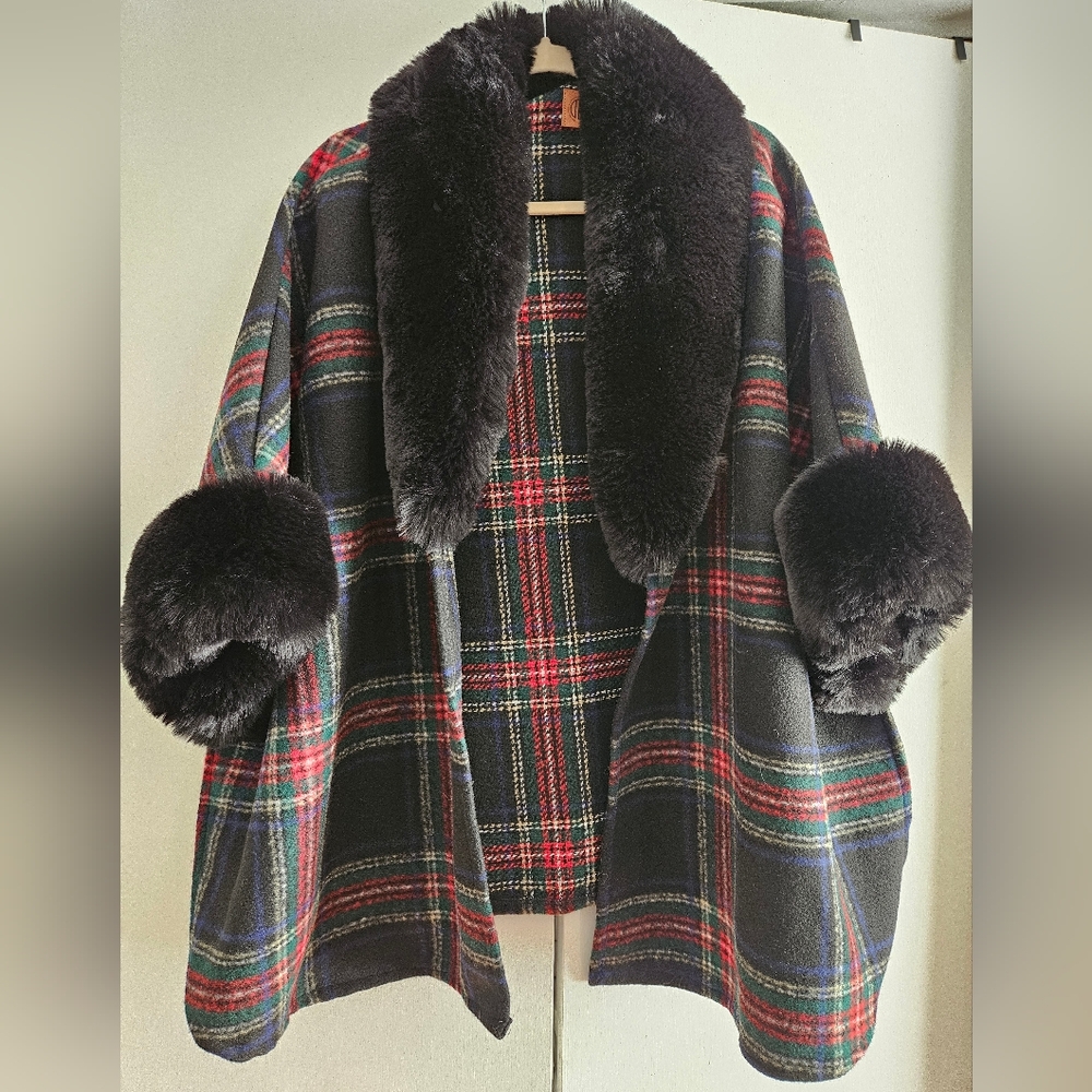 Fashion Apperal & Accessories Winter Coats Black Red Green Poncho Kimono ONE Sz